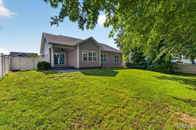 1309 Hollander Court, O'fallon, IL 62269
