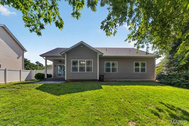 1309 Hollander Court, O'fallon, IL 62269