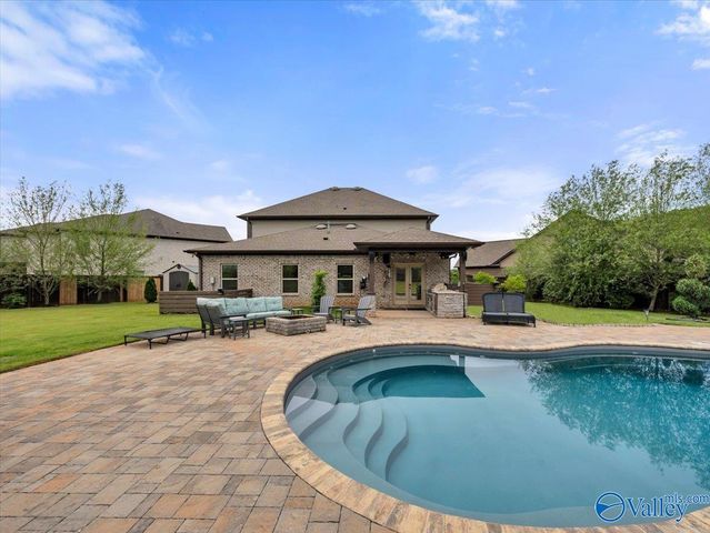 101 Cupolo Circle, Huntsville, AL 35806