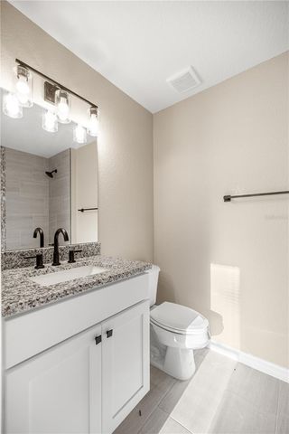 5795 NW 11TH Place A, Ocala, FL 34482