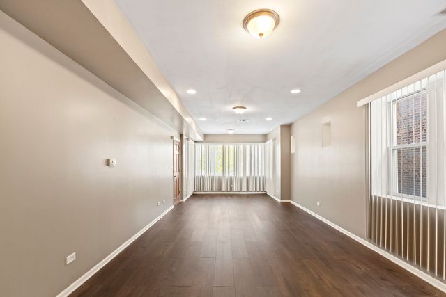 323 Memorial Drive 2, Calumet City, IL 60409