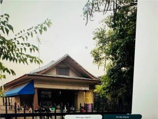 5636 Lexington, Los Angeles, CA 90038