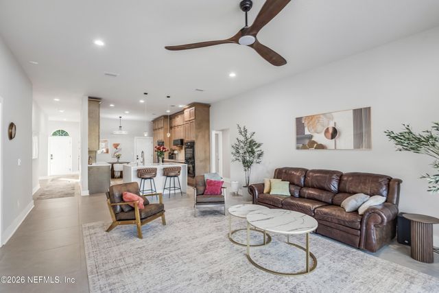 4476 SONG SPARROW Drive, Middleburg, FL 32068