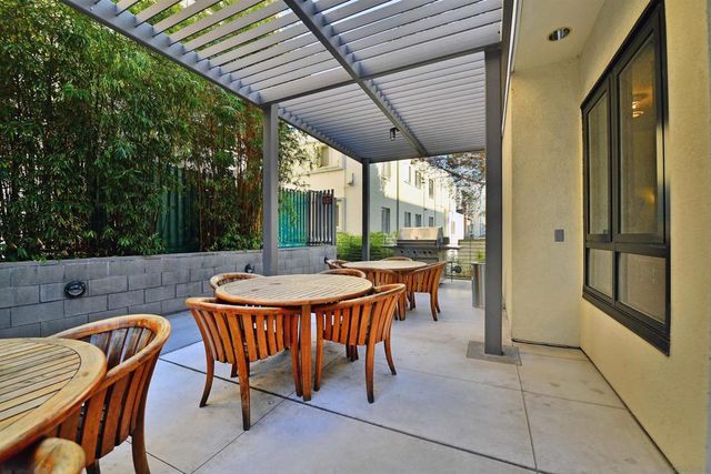 889 Date St. 116, San Diego, CA 92101