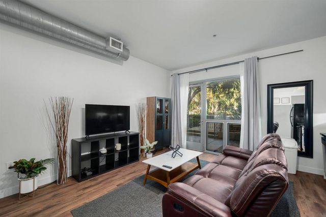 889 Date St. 116, San Diego, CA 92101