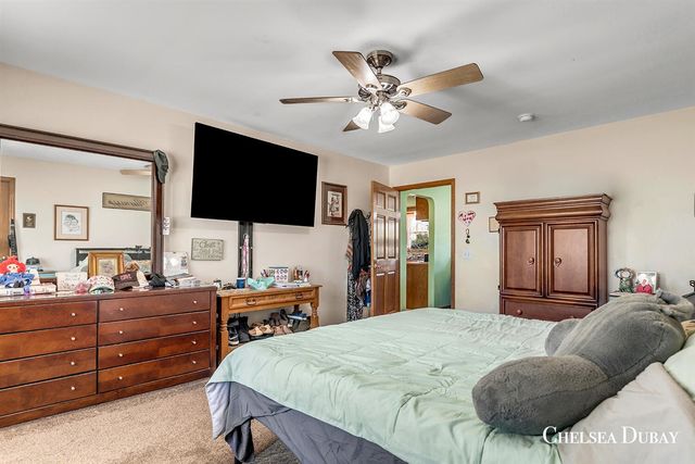 9980 7 Mile Road, Rockford, MI 49341