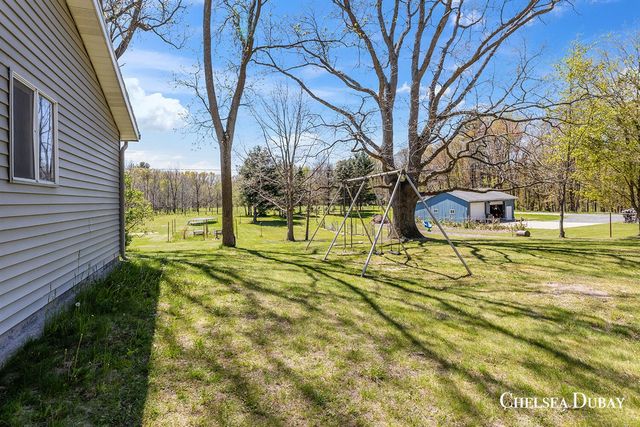 9980 7 Mile Road, Rockford, MI 49341
