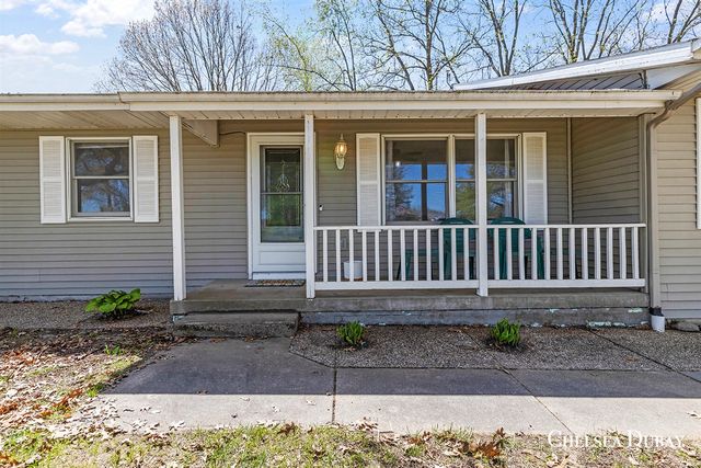 9980 7 Mile Road, Rockford, MI 49341