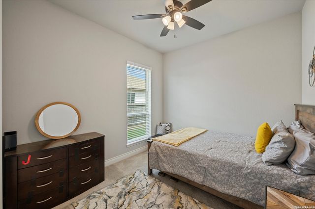 3125 CREEK RIDGE ST, Seguin, TX 78155