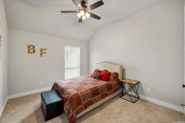 3125 CREEK RIDGE ST, Seguin, TX 78155