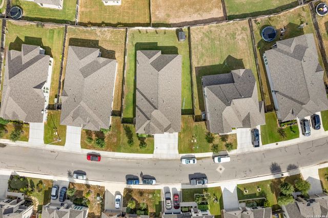 3125 CREEK RIDGE ST, Seguin, TX 78155