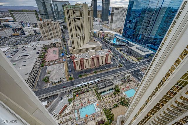 135 East Harmon Avenue 3215, Las Vegas, NV 89109