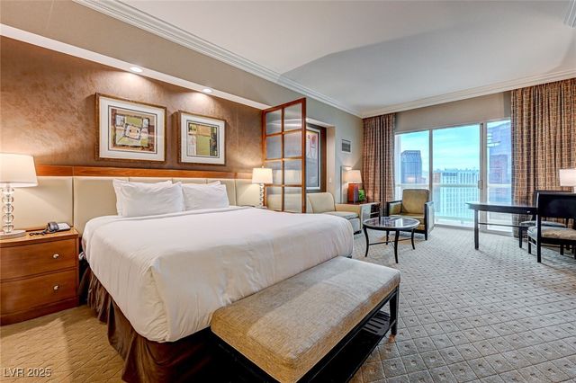 135 East Harmon Avenue 3215, Las Vegas, NV 89109