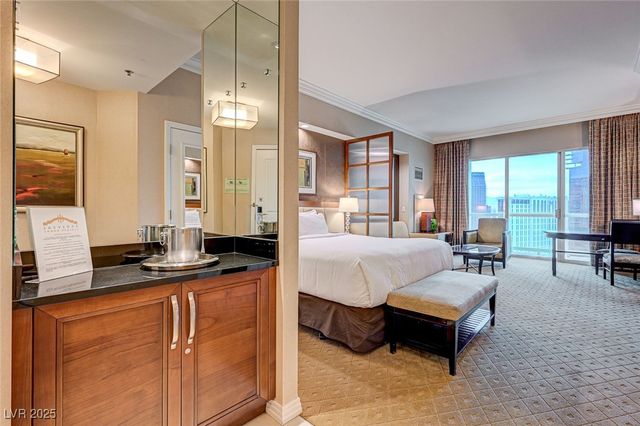 135 East Harmon Avenue 3215, Las Vegas, NV 89109