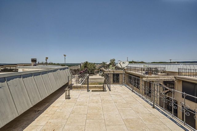 5918 Lago Vista WAY D-27, Lago Vista, TX 78645