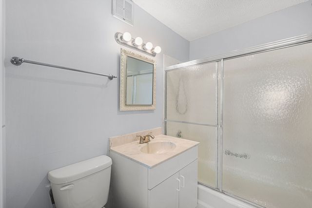 5100 N Marine Drive 24M, Chicago, IL 60640