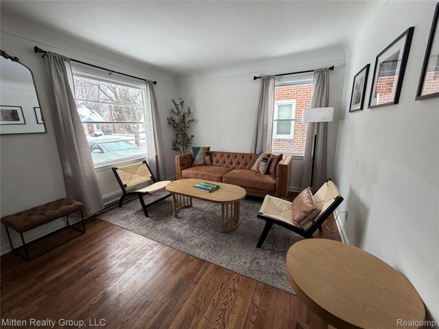 3011 N Alexander Avenue, Royal Oak, MI 48073