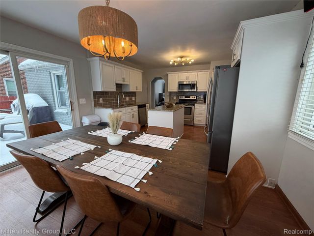 3011 N Alexander Avenue, Royal Oak, MI 48073