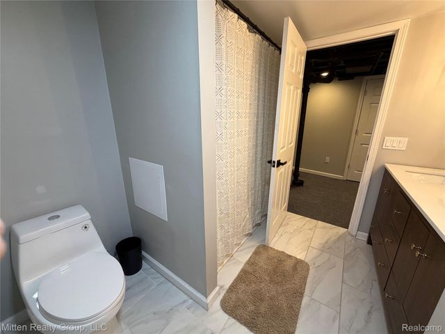 3011 N Alexander Avenue, Royal Oak, MI 48073