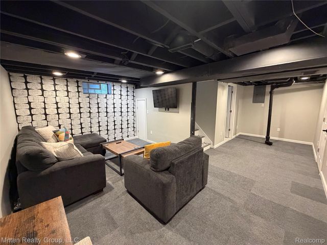 3011 N Alexander Avenue, Royal Oak, MI 48073