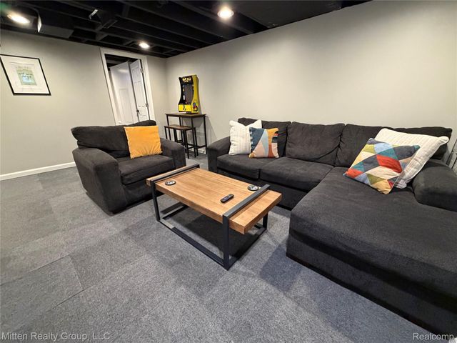 3011 N Alexander Avenue, Royal Oak, MI 48073