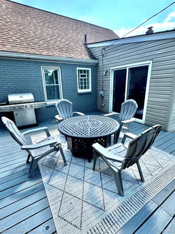 3011 N Alexander Avenue, Royal Oak, MI 48073