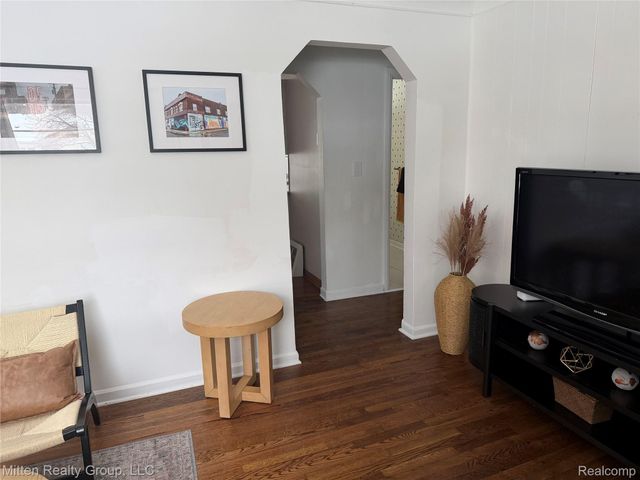 3011 N Alexander Avenue, Royal Oak, MI 48073