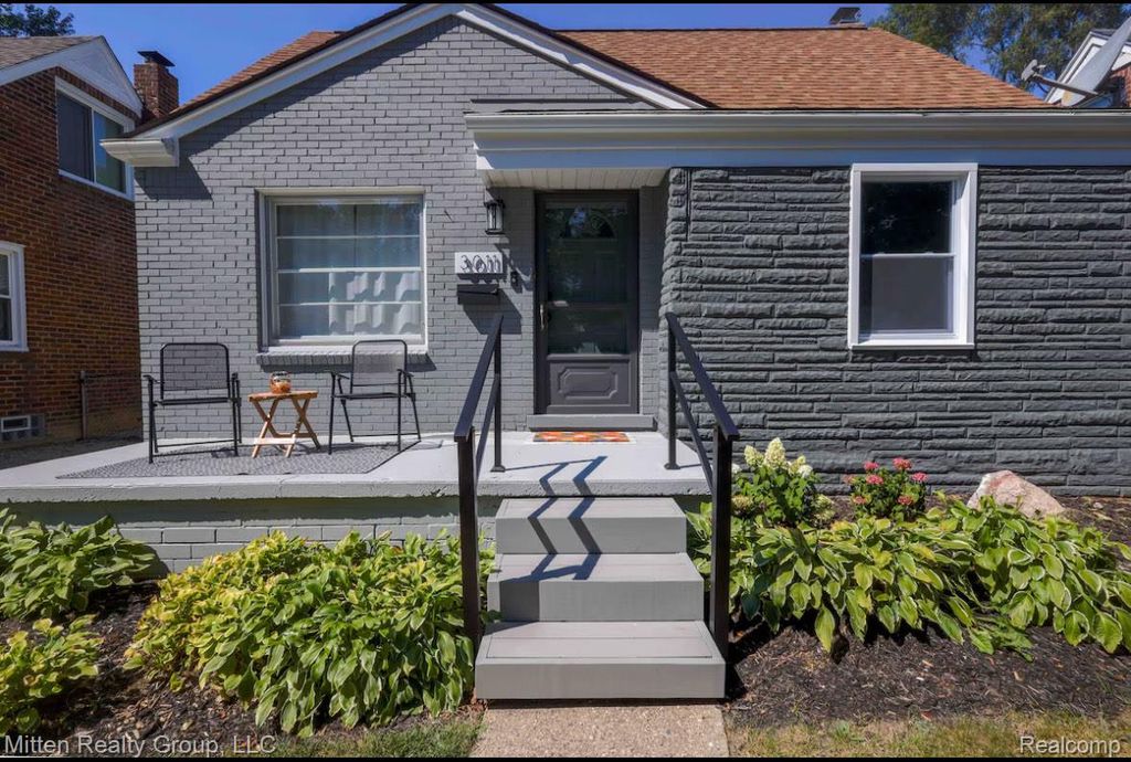3011 N Alexander Avenue, Royal Oak, MI 48073