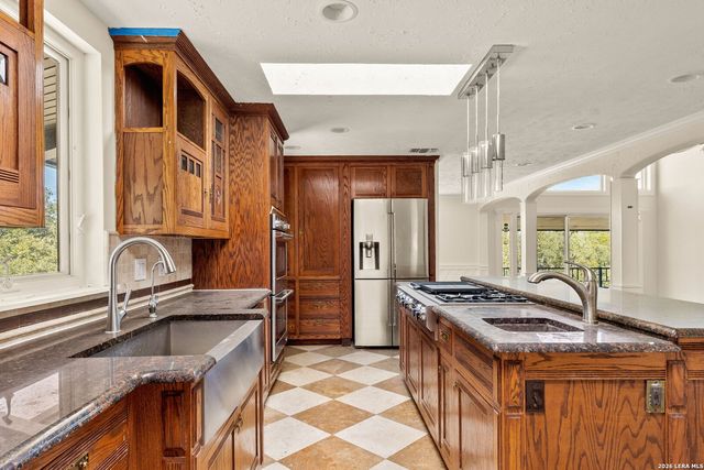 2040 Island View, Canyon Lake, TX 78133