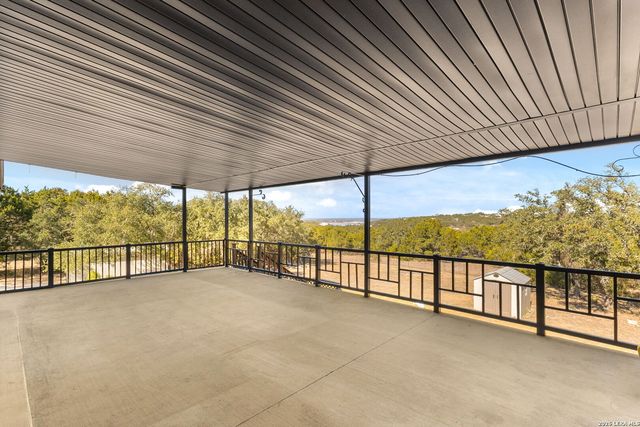 2040 Island View, Canyon Lake, TX 78133