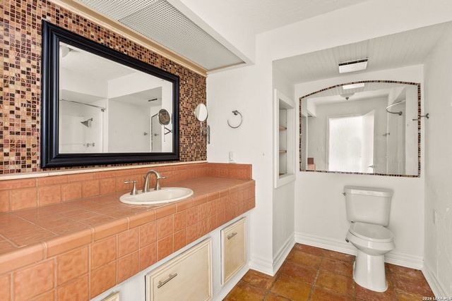 2040 Island View, Canyon Lake, TX 78133