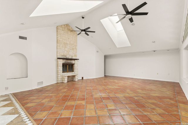 2040 Island View, Canyon Lake, TX 78133