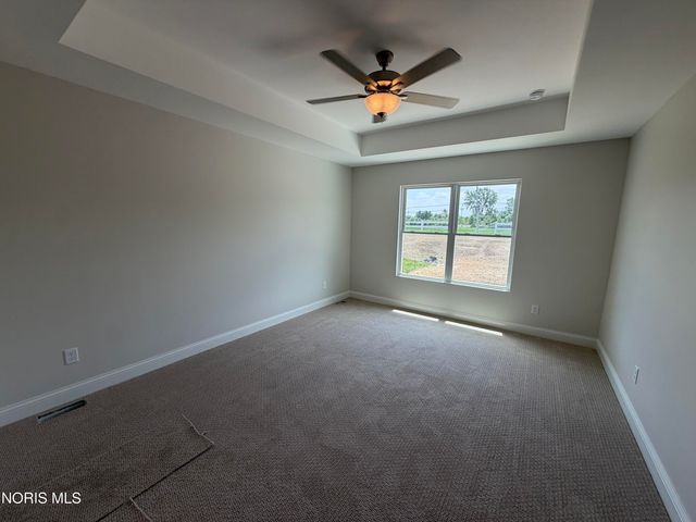 5040 Easton Drive, Oregon, OH 43616