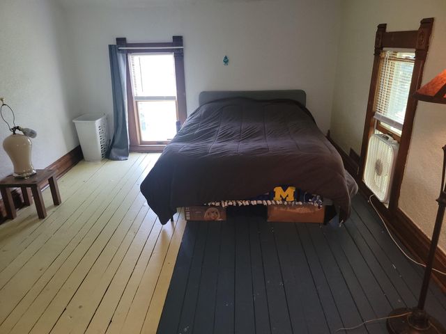 15702 S 29th Street, Vicksburg, MI 49097