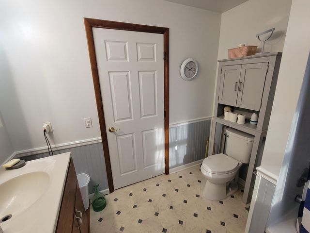 15702 S 29th Street, Vicksburg, MI 49097