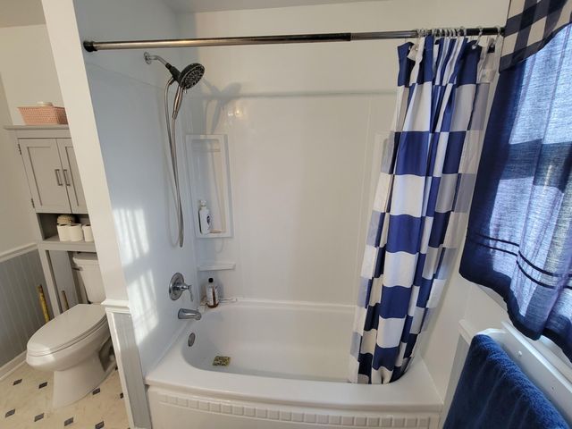 15702 S 29th Street, Vicksburg, MI 49097