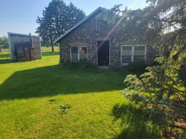 15702 S 29th Street, Vicksburg, MI 49097