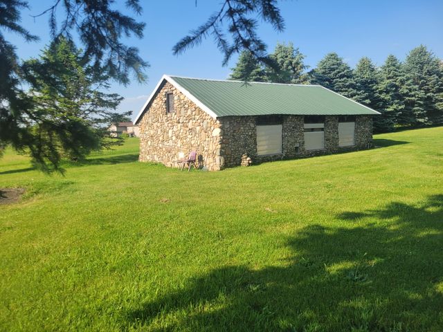 15702 S 29th Street, Vicksburg, MI 49097