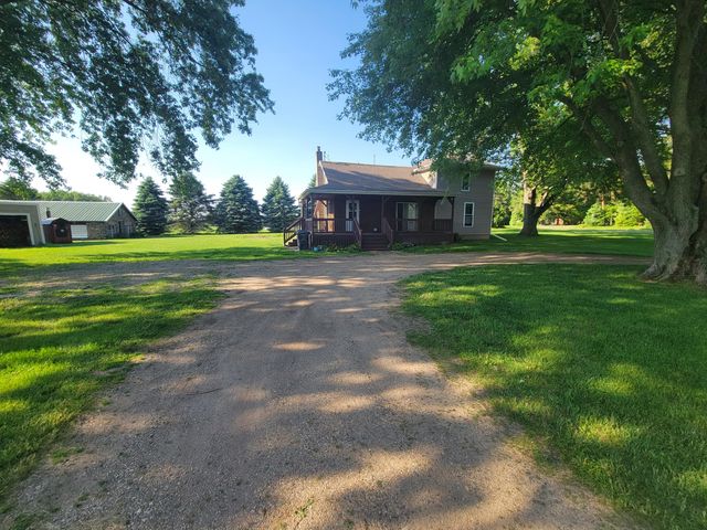 15702 S 29th Street, Vicksburg, MI 49097