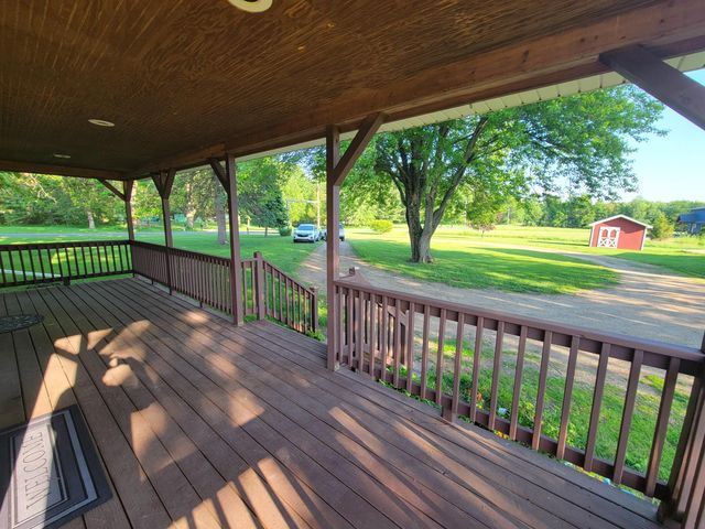 15702 S 29th Street, Vicksburg, MI 49097
