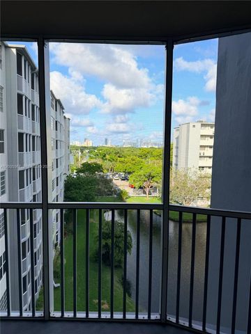 1770 NE 191st St 607-1, Miami, FL 33179