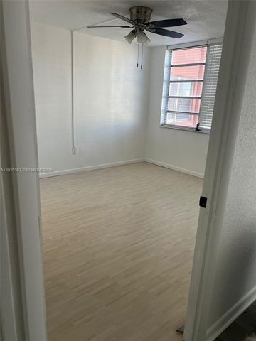 1770 NE 191st St 607-1, Miami, FL 33179