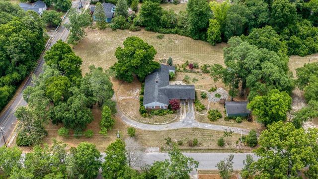 213 N Lemacks Street, Walterboro, SC 29488