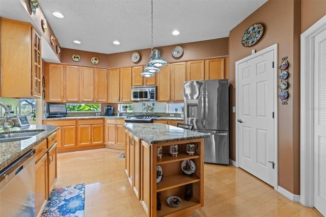 4749 ST ANDREWS ARCADE, Leesburg, FL 34748