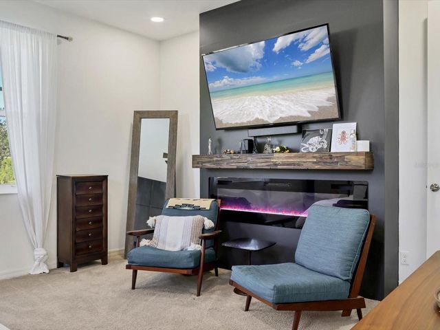 1041 BUTTERCUP GLEN, Bradenton, FL 34212