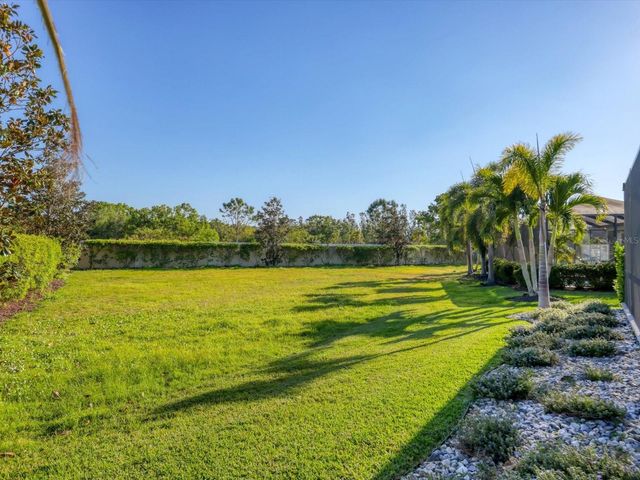 1041 BUTTERCUP GLEN, Bradenton, FL 34212