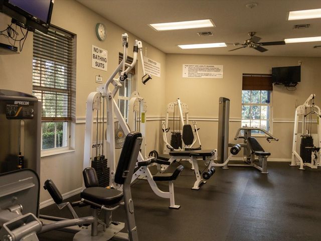 1041 BUTTERCUP GLEN, Bradenton, FL 34212