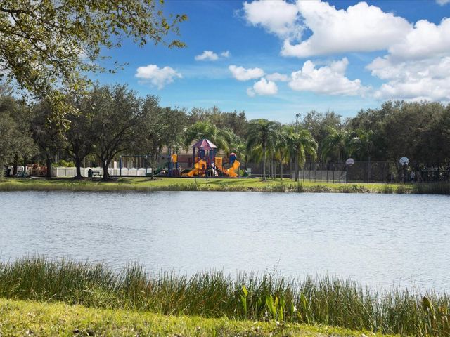 1041 BUTTERCUP GLEN, Bradenton, FL 34212