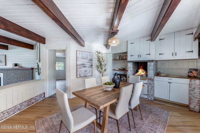 3955 PEACH Drive, Jacksonville, FL 32246