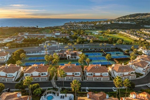 37 Centre Court, Dana Point, CA 92629